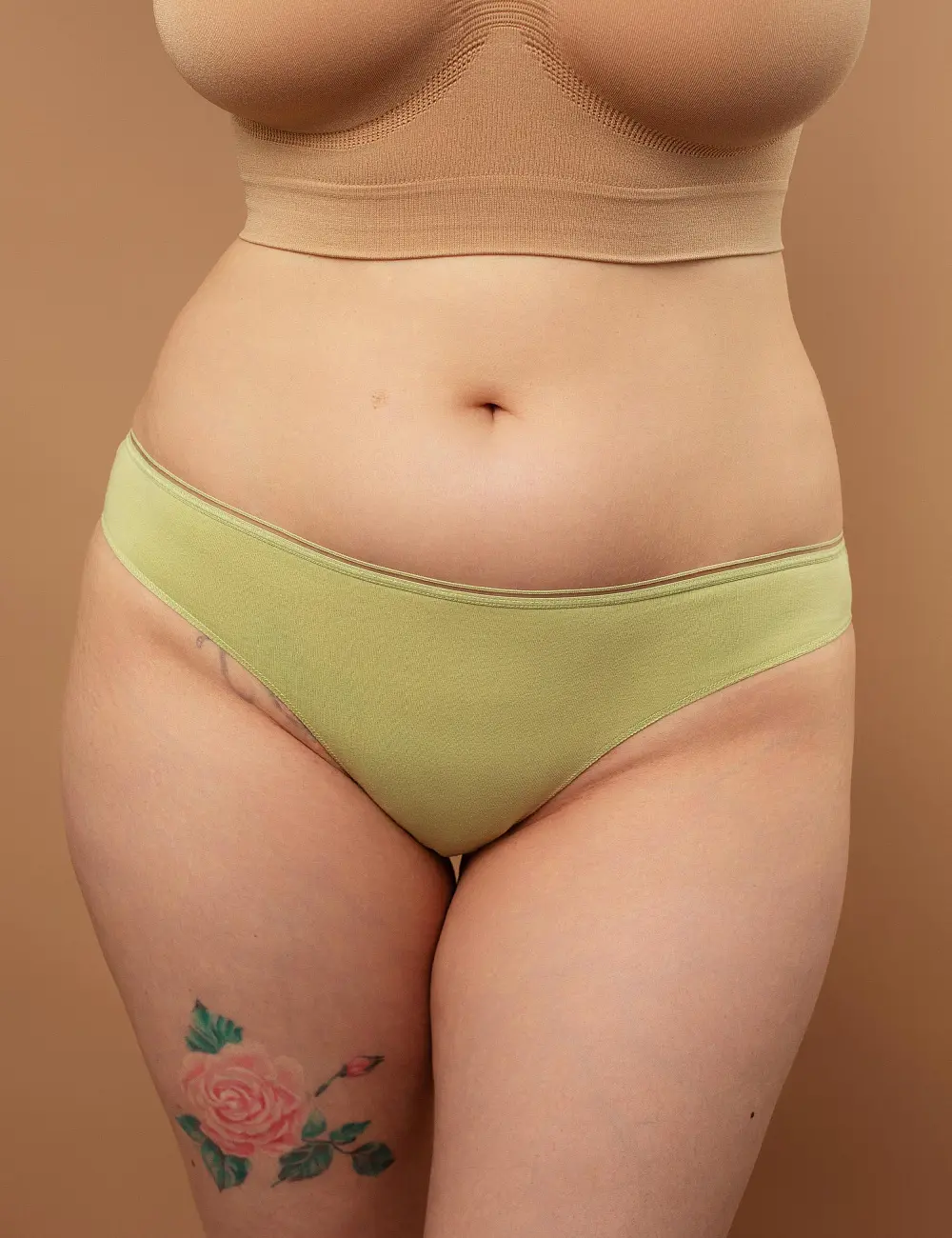 Majtki stringi 002BS (3 szt.) khaki/print/czarny