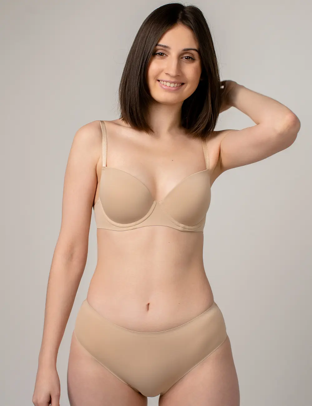 Biustonosz z formowaną miseczką 108C nude