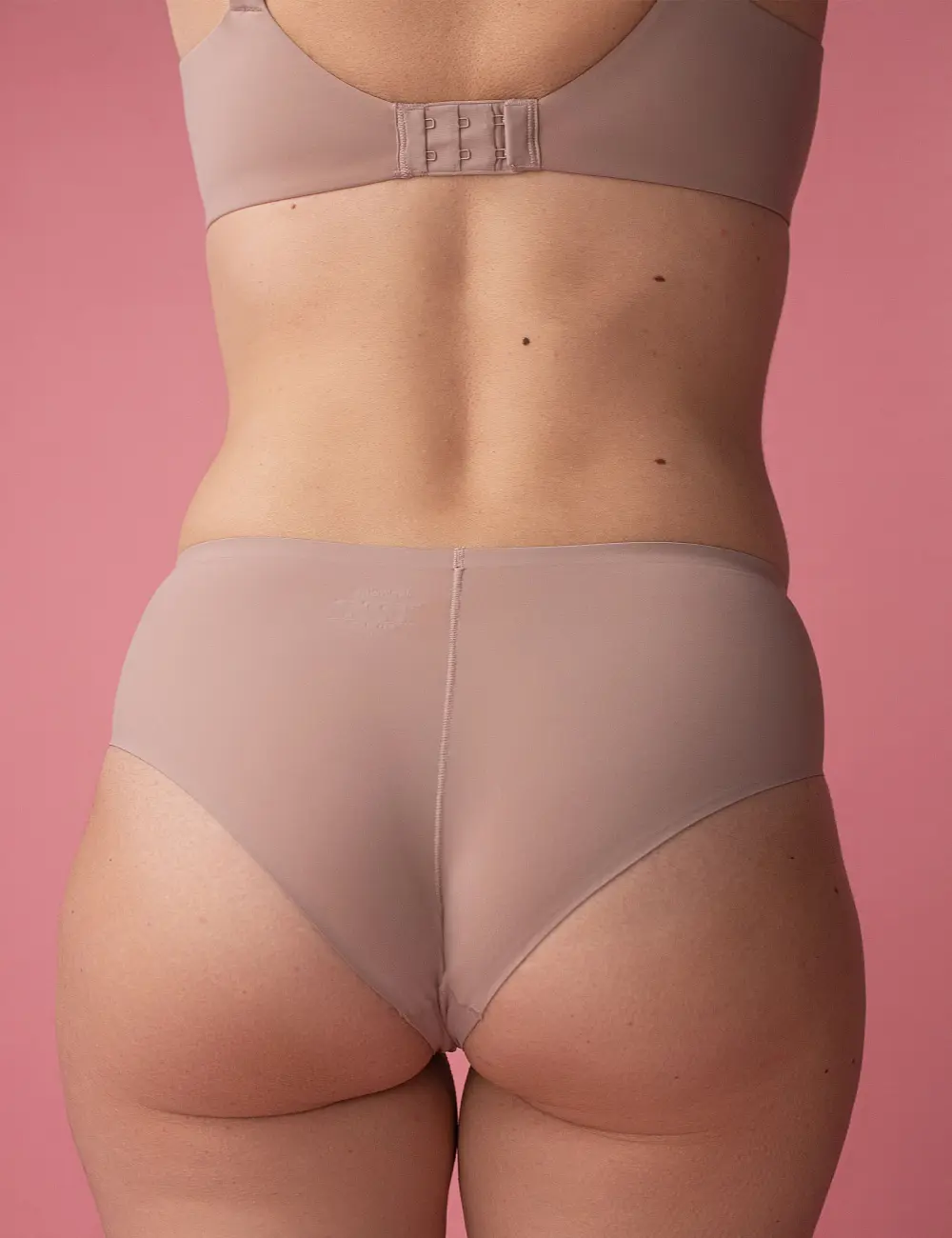 Majtki brief 003C blady róż