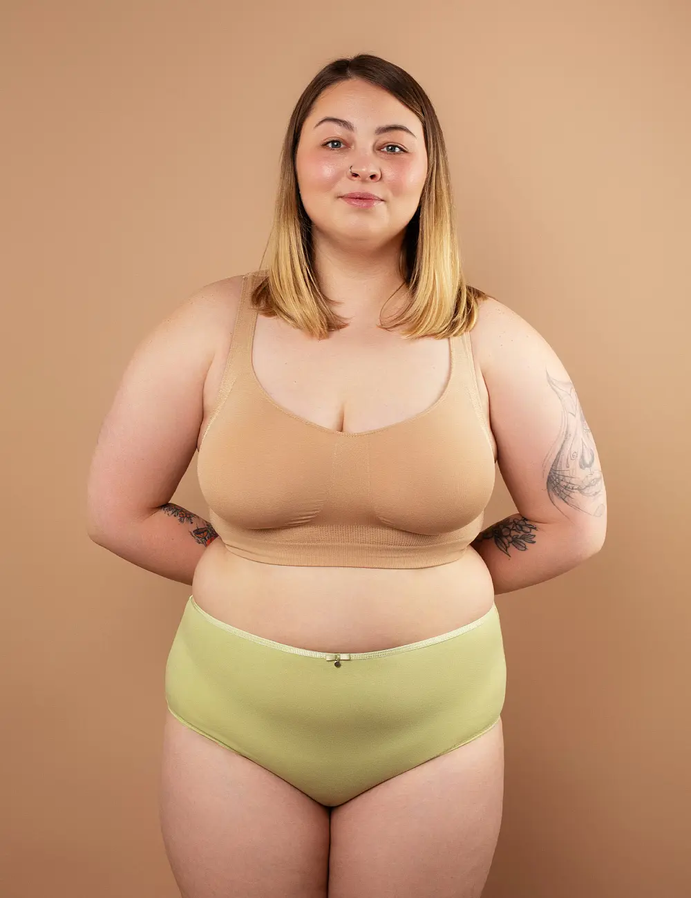 Majtki figi wysokie 101BS (3 szt.) biały/khaki/czarny