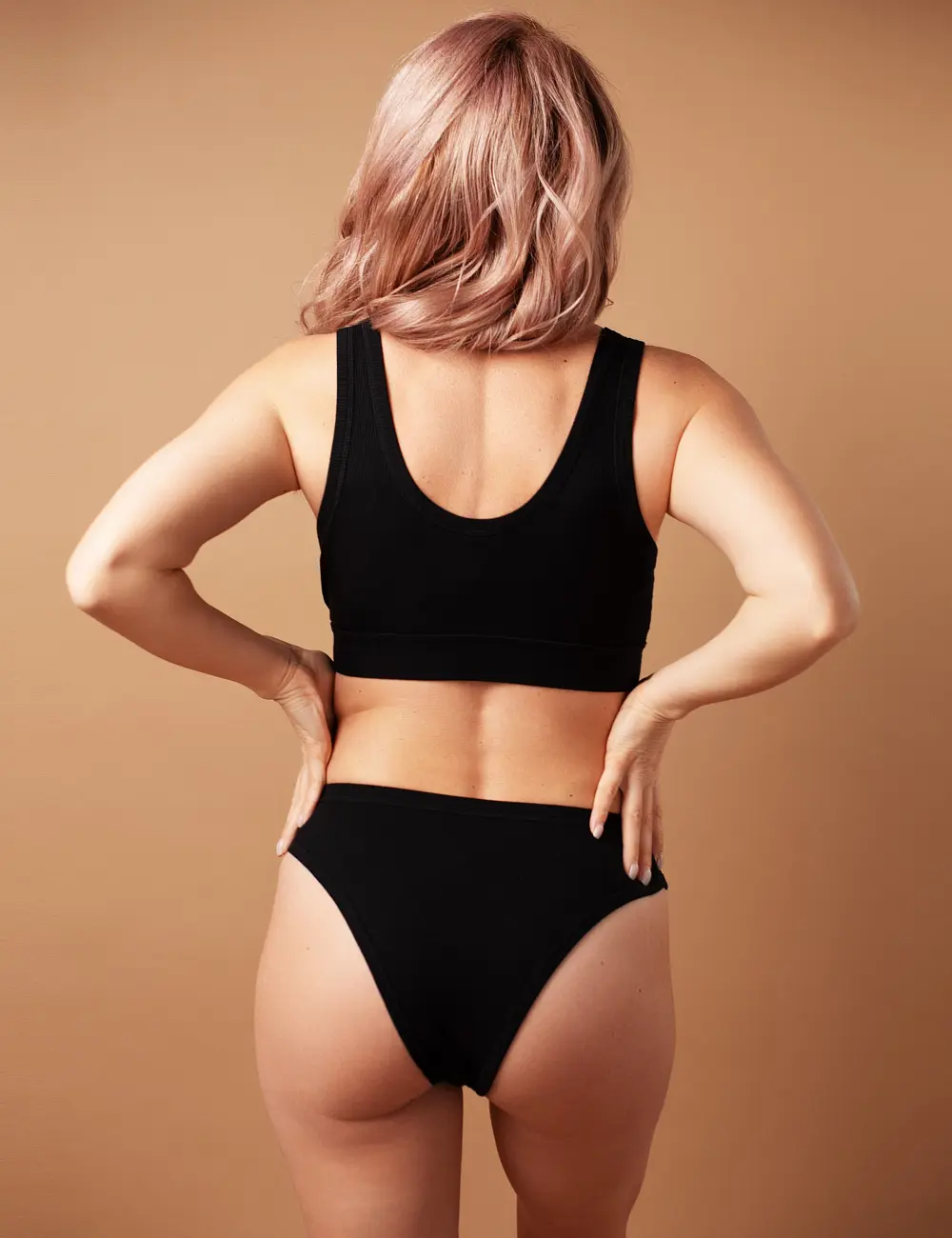 Majtki tanga 028GT czarne