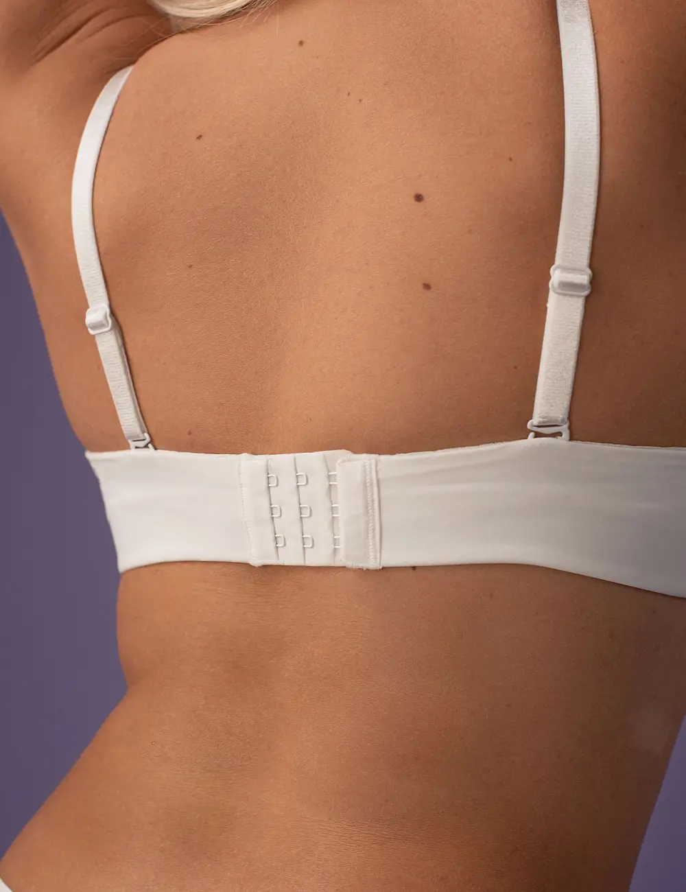 Biustonosz push-up 025C biały