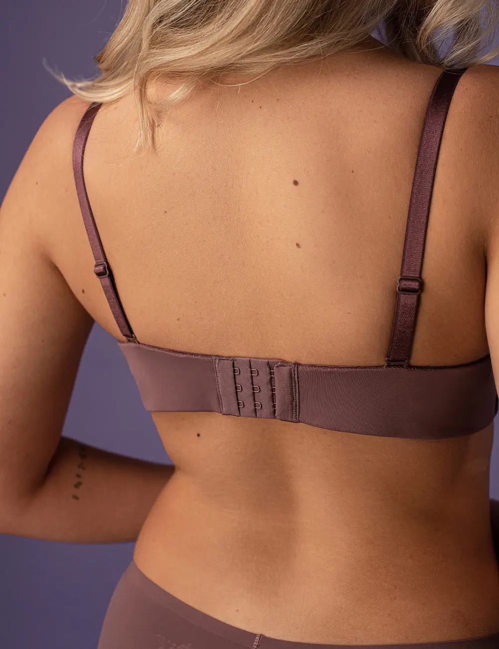Biustonosz push-up 025C winogromo