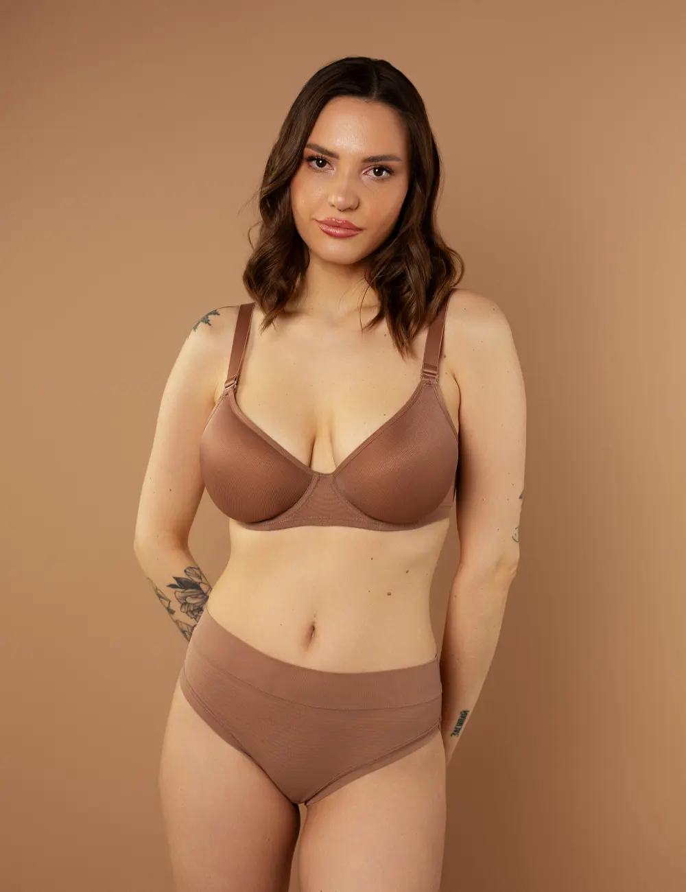 Majtki figi wysokie 221LC nude