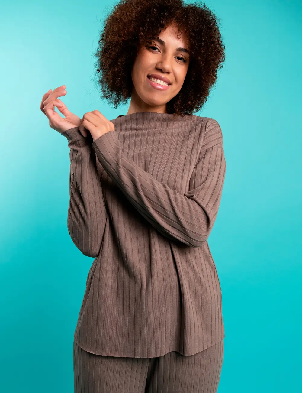 Bluza z dzianiny 602RW czekoladowy