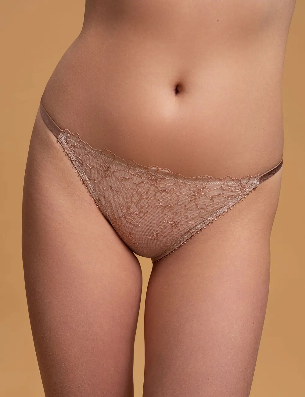 Majtki tanga 005SR migdałowe