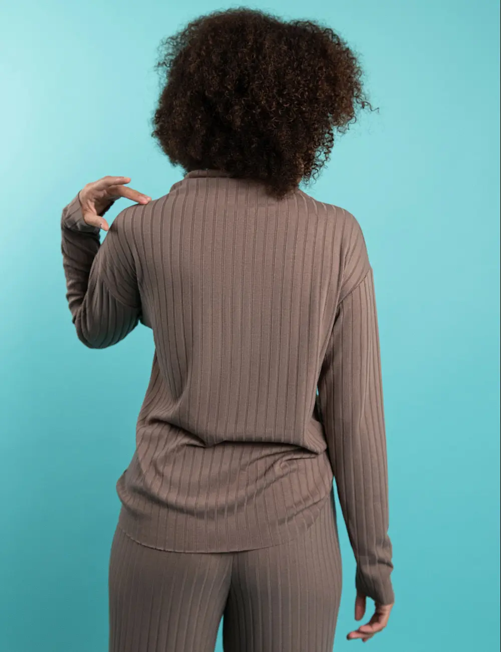 Bluza z dzianiny 602RW czekoladowy