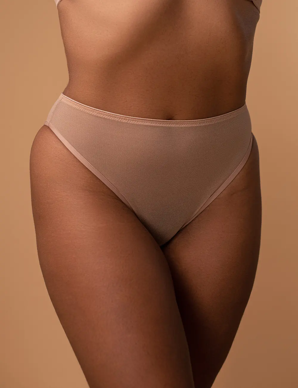 Majtki figi 121LC nude
